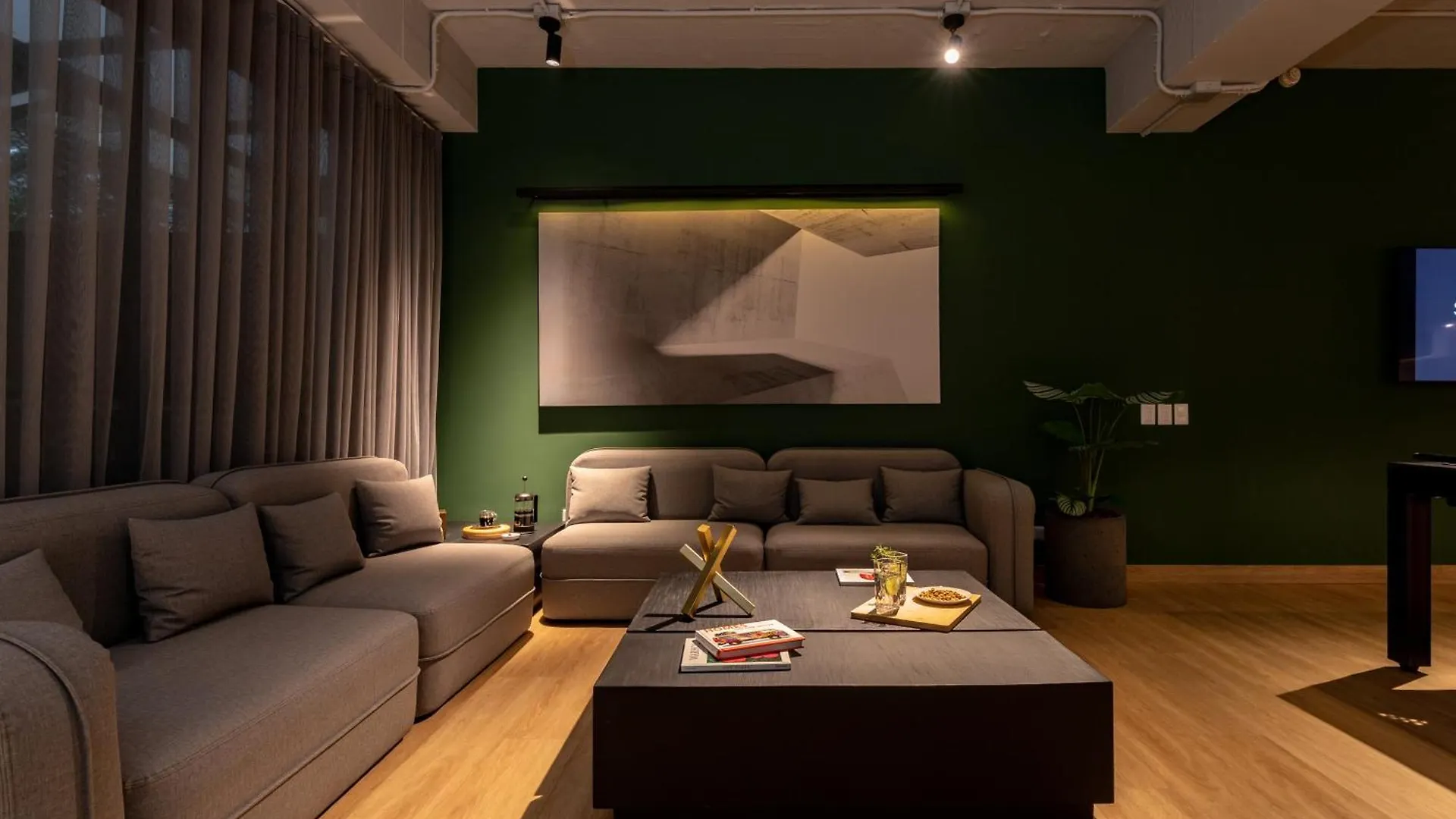 Aparthotel Forever W&L Building Medellin Colombia