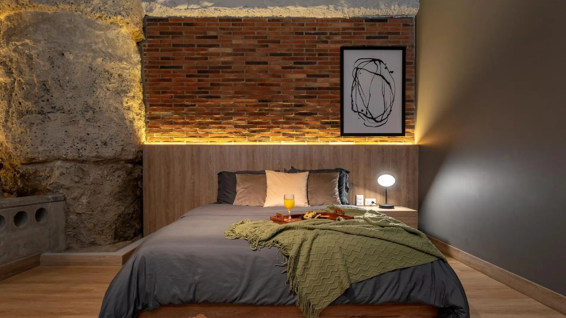 Forever W&L Building Medellin Aparthotel
