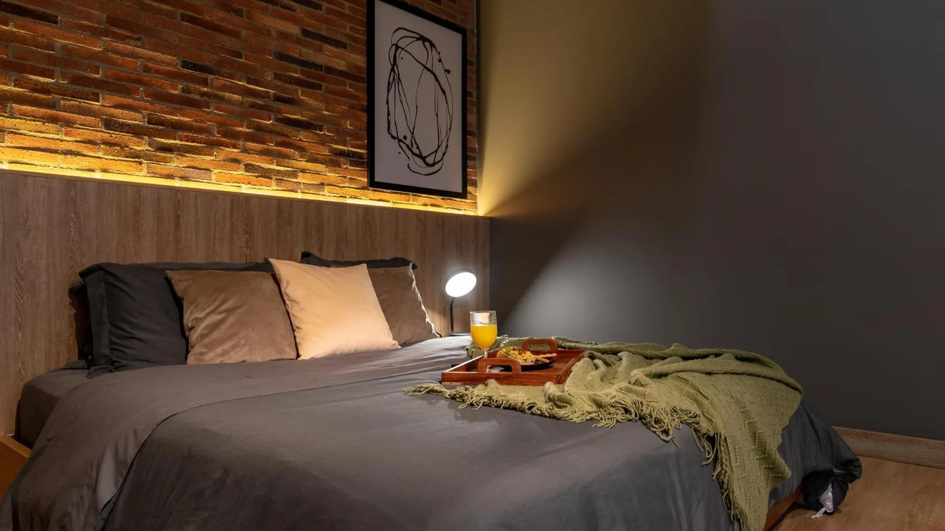 Aparthotel Forever W&L Building Medellin