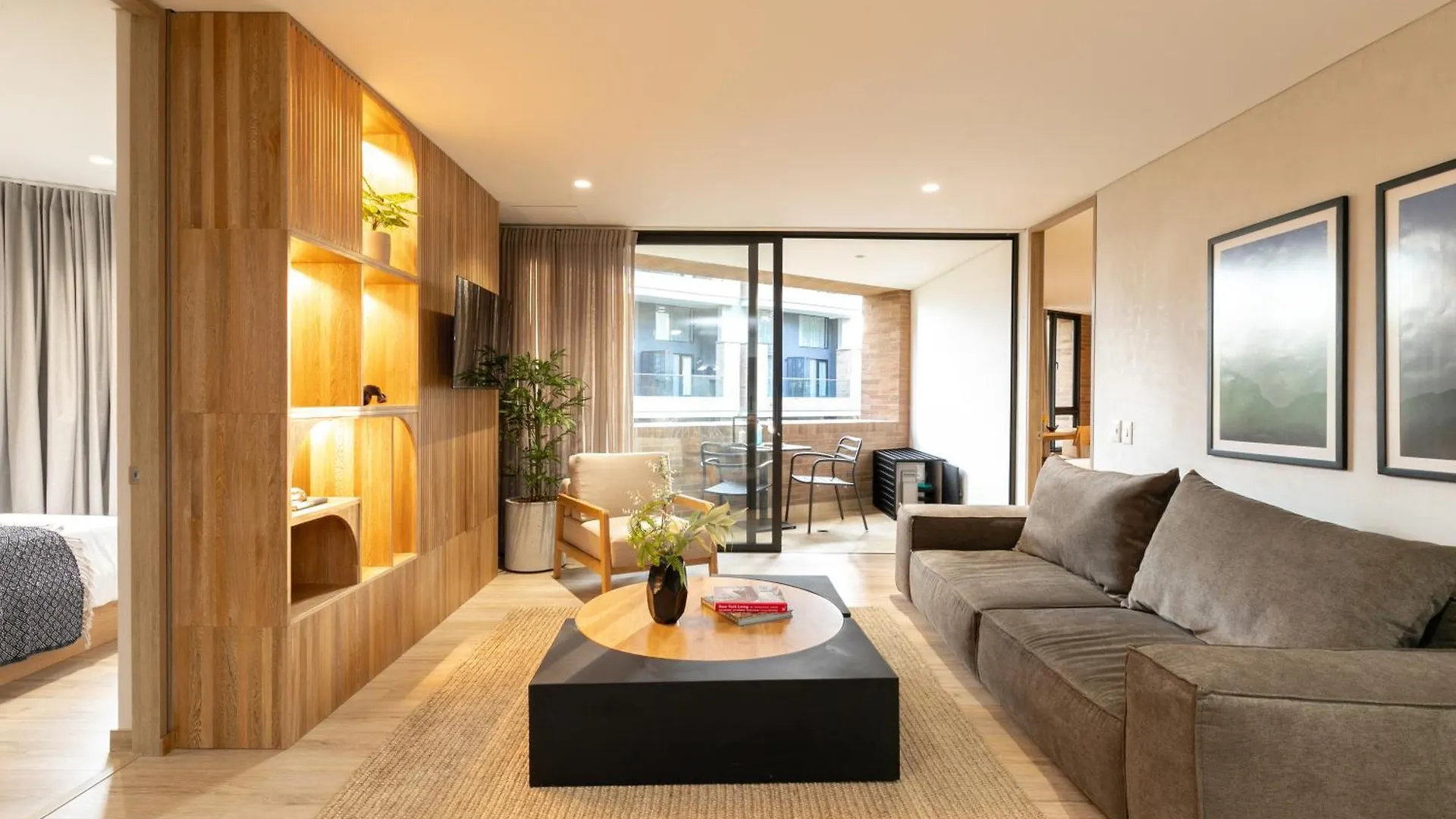 Forever W&L Building 麦德林 公寓式酒店