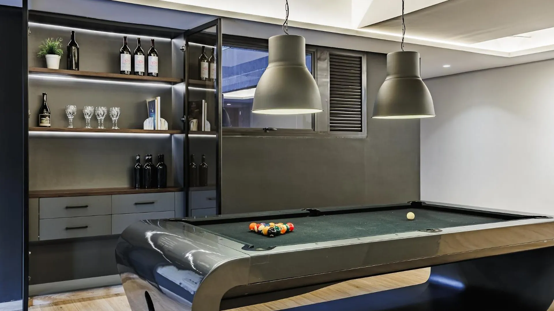Aparthotel Forever W&L Building Medellin Colombia